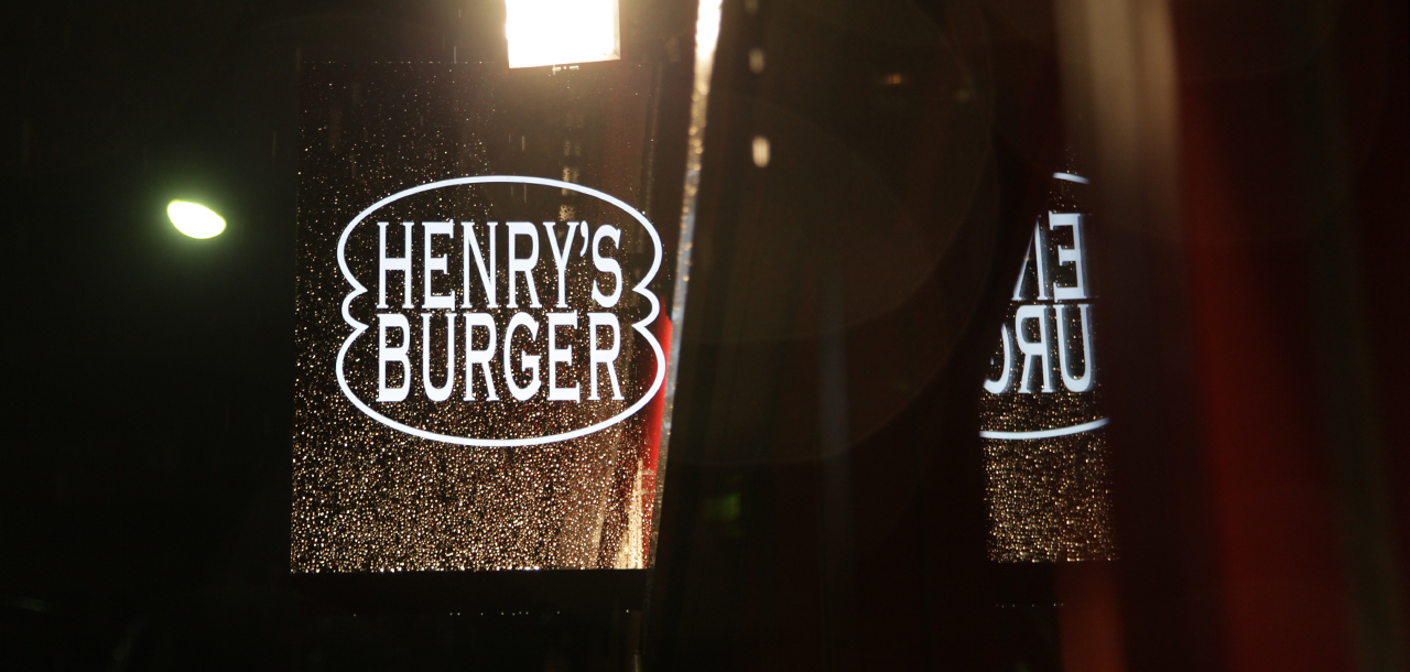 HENRY'S BURGER_6